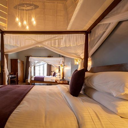 Mbarara Emburara Farm Lodge מראה חיצוני תמונה