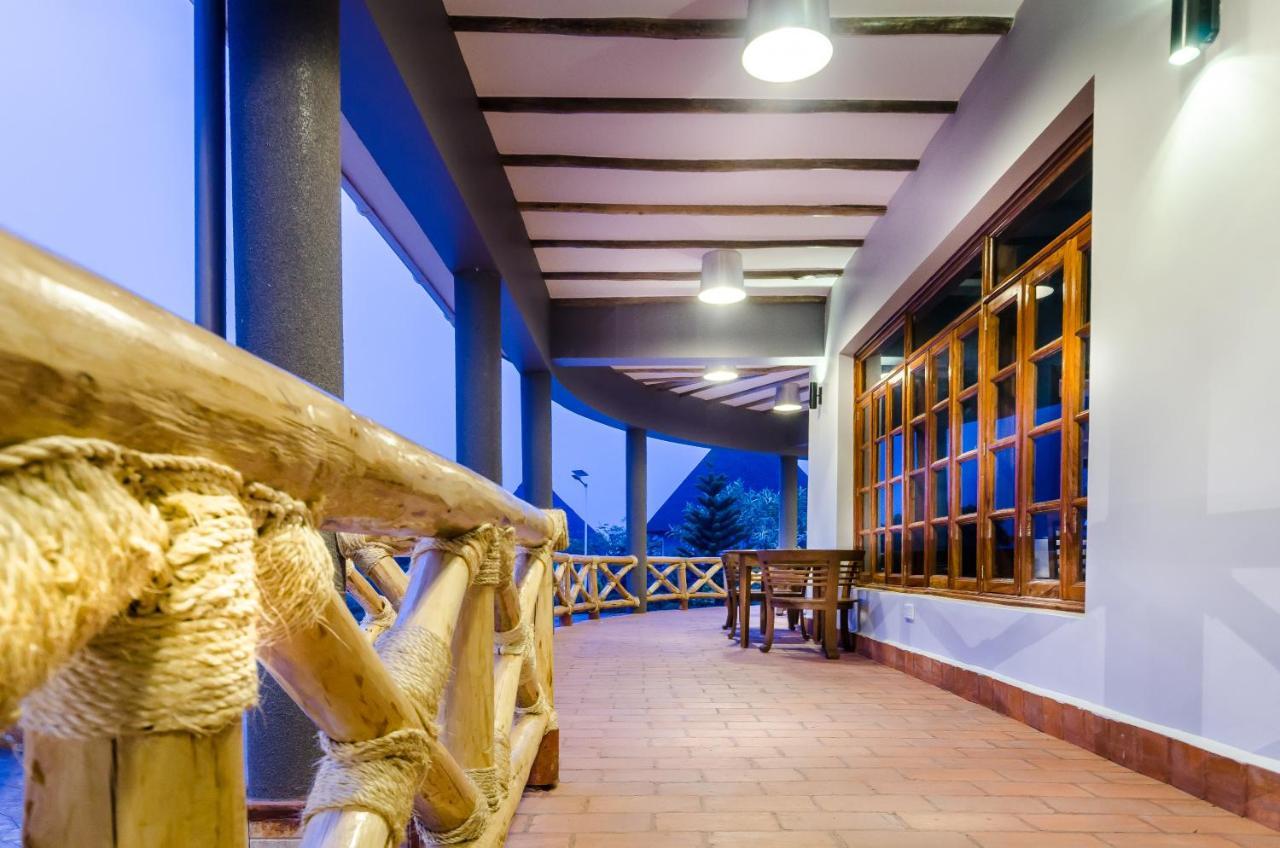 Mbarara Emburara Farm Lodge מראה חיצוני תמונה