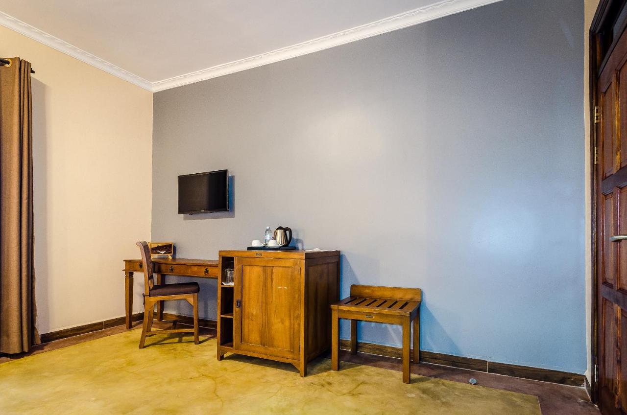 Mbarara Emburara Farm Lodge מראה חיצוני תמונה