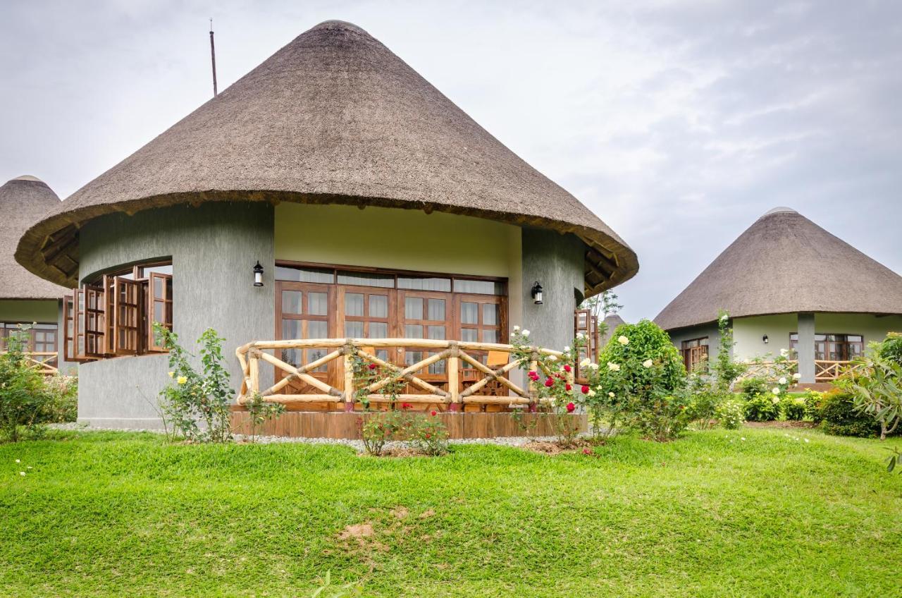 Mbarara Emburara Farm Lodge מראה חיצוני תמונה